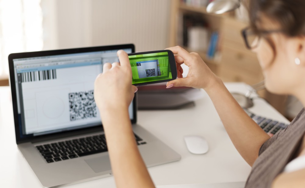 Мошенничество с QR-кодами: как себя обезопасить Мошенничество с QR-кодами: как себя обезопасить