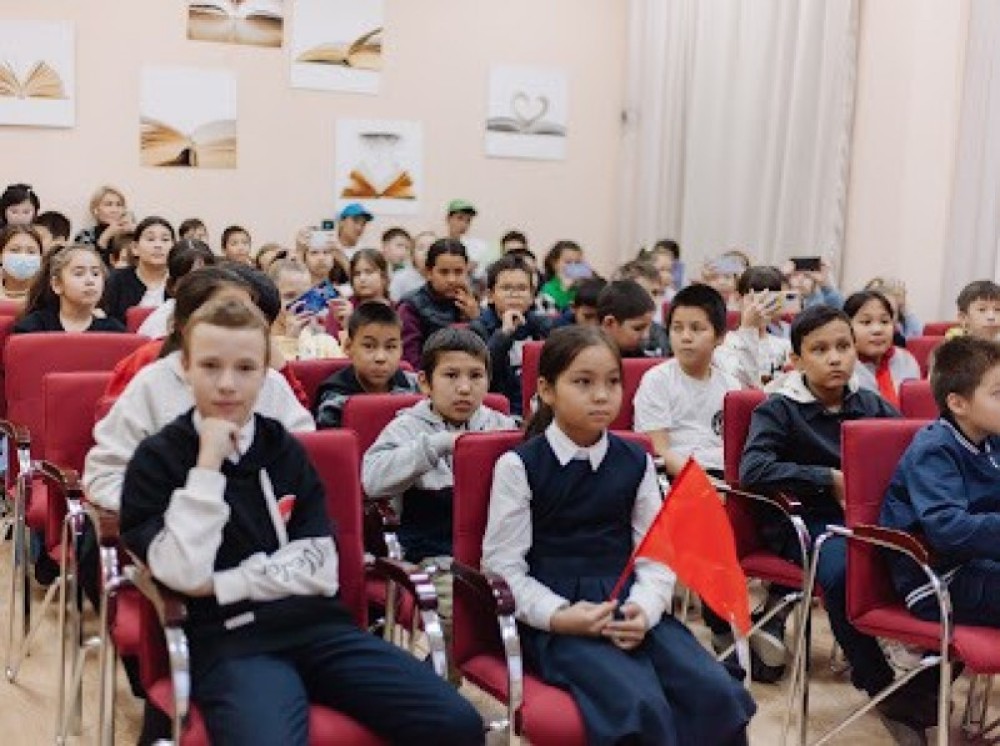 Алматы қаласының мектеп оқушылары үшін қаржылық сауаттылық сабақтары өтеді